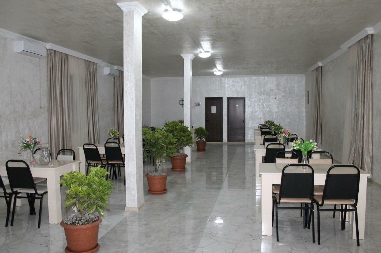 Hotell Anna Ureki Exterior photo